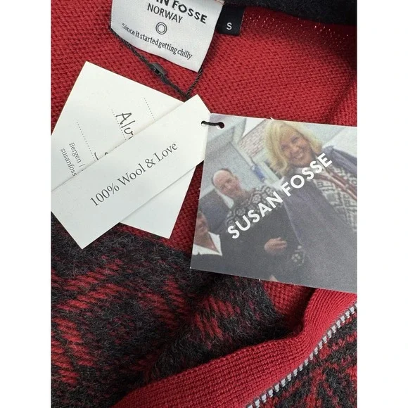 New Susan Fosse Cardigan Aluoen Norway Wool Full Zip Sweater Red Black Small